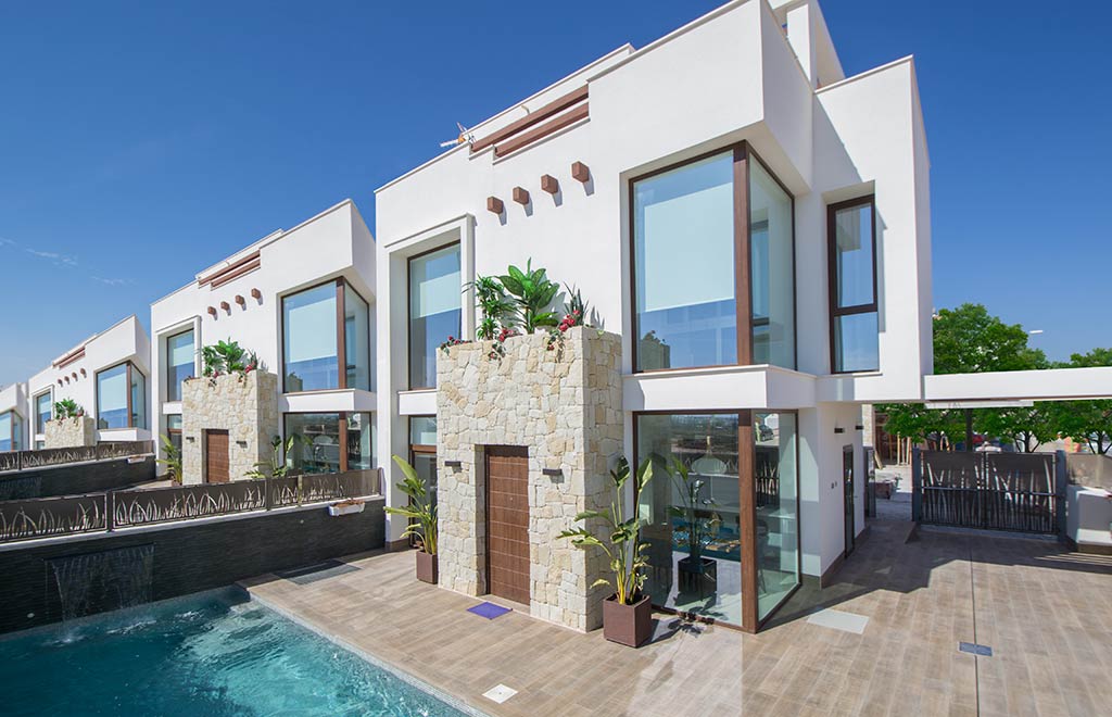 Villa with private pool in Pueblo Bravo, Ciudad Quesada