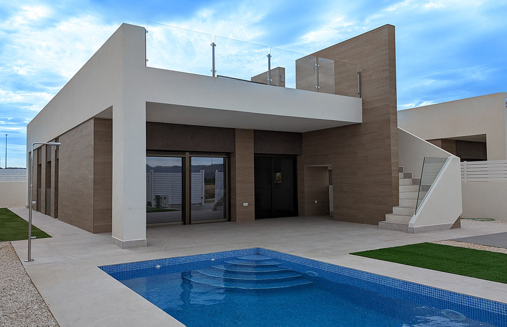 Detached villa with private pool and solarium in Aspe