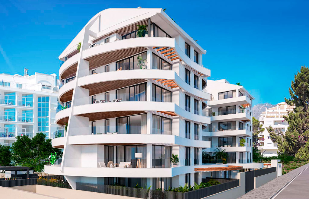 Penthouse on two floors with 3 bedrooms, close to the marina in Benalmadena