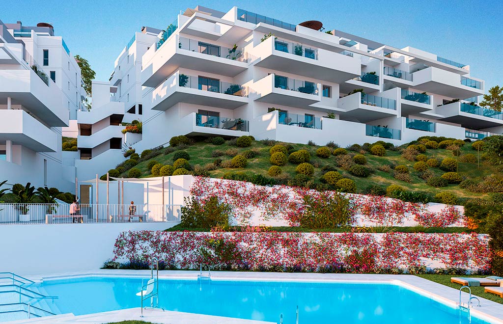 Ground floor apartments with 3 bedrooms, 1km from the beach in Manilva