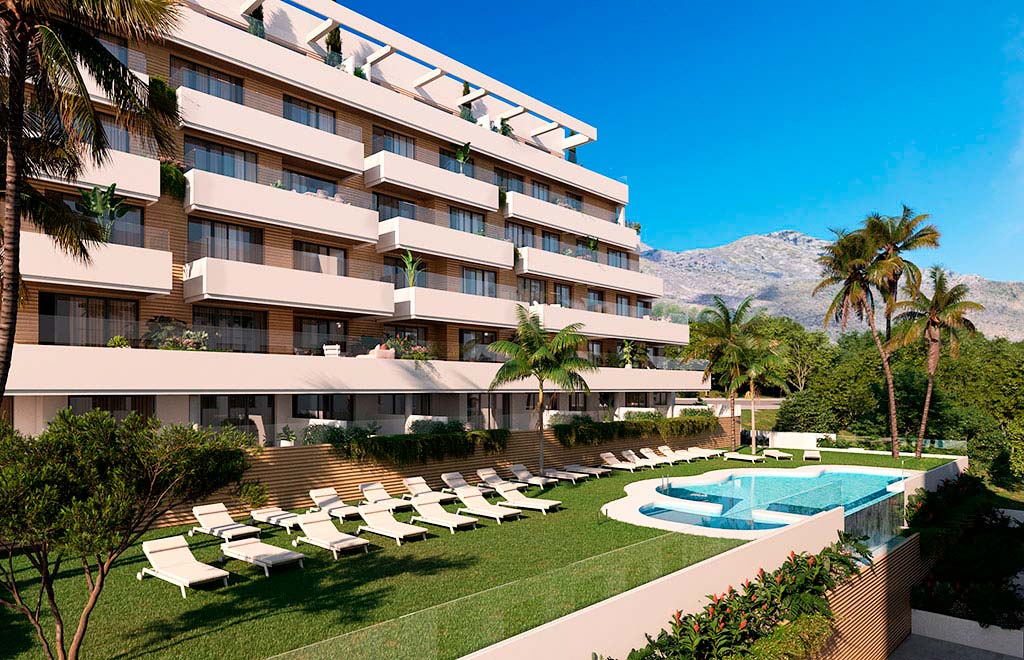 Apartamento de 1 dormitorio con jardín privado en Torremolinos