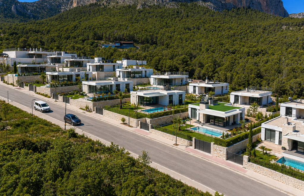 Villa with 3 bedrooms and panoramic sea views in Polop