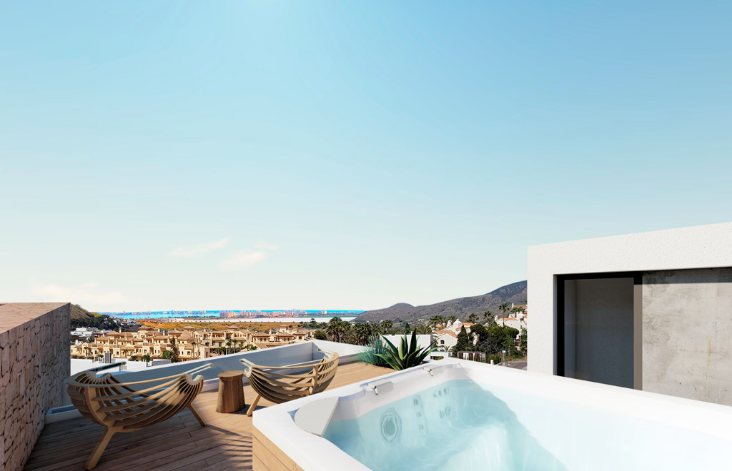 Penthouse with private solarium and sea views in La Manga Club