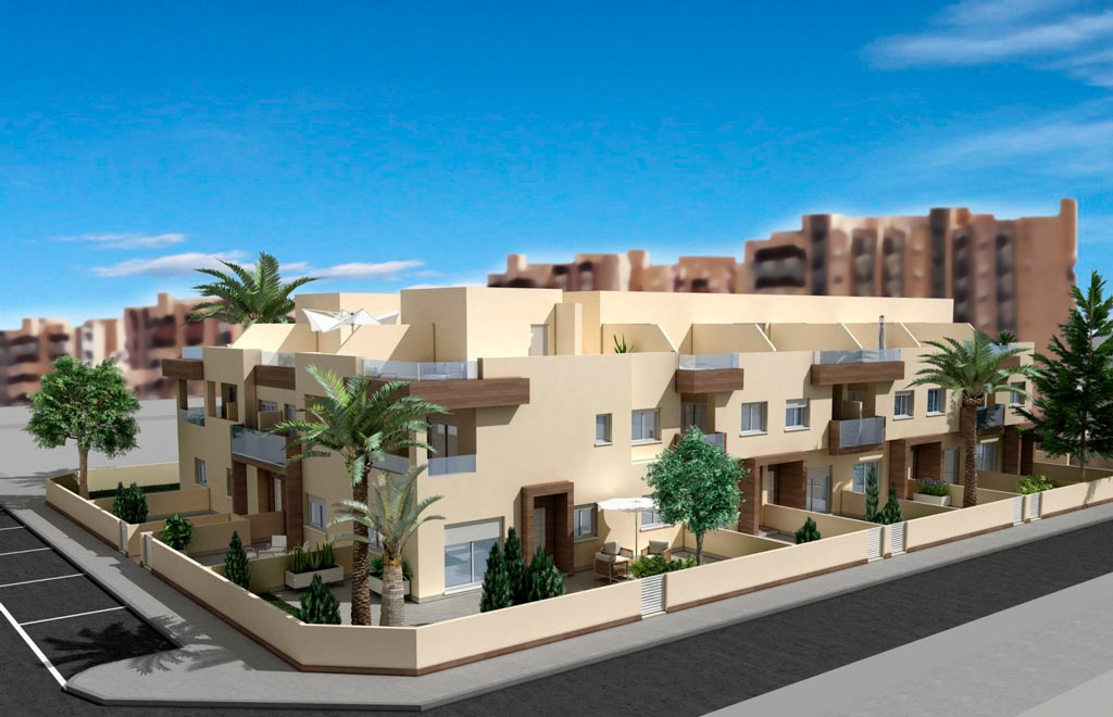 Terraced home 100m from the beach in La Manga with garden and rooftop solarium