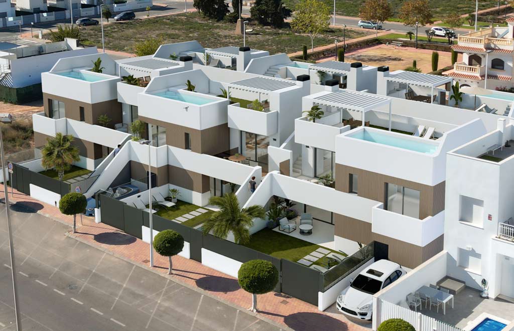Apartments in Lo Pagán with garden, plunge pool and private parking 