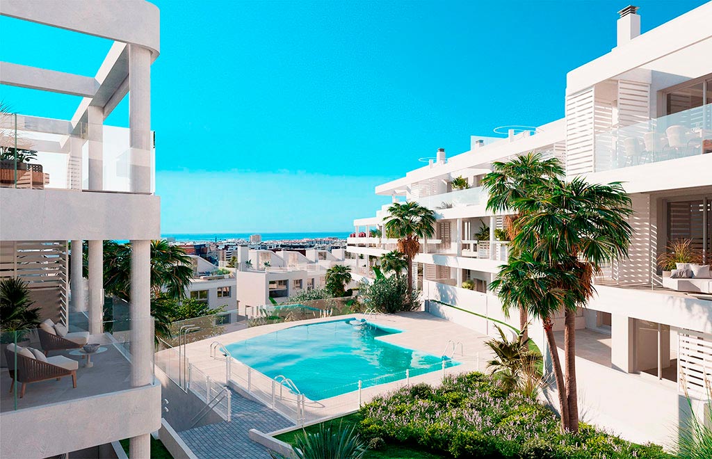 Apartment with 2 bedrooms and terrace, 1.5 km from the beach in Estepona