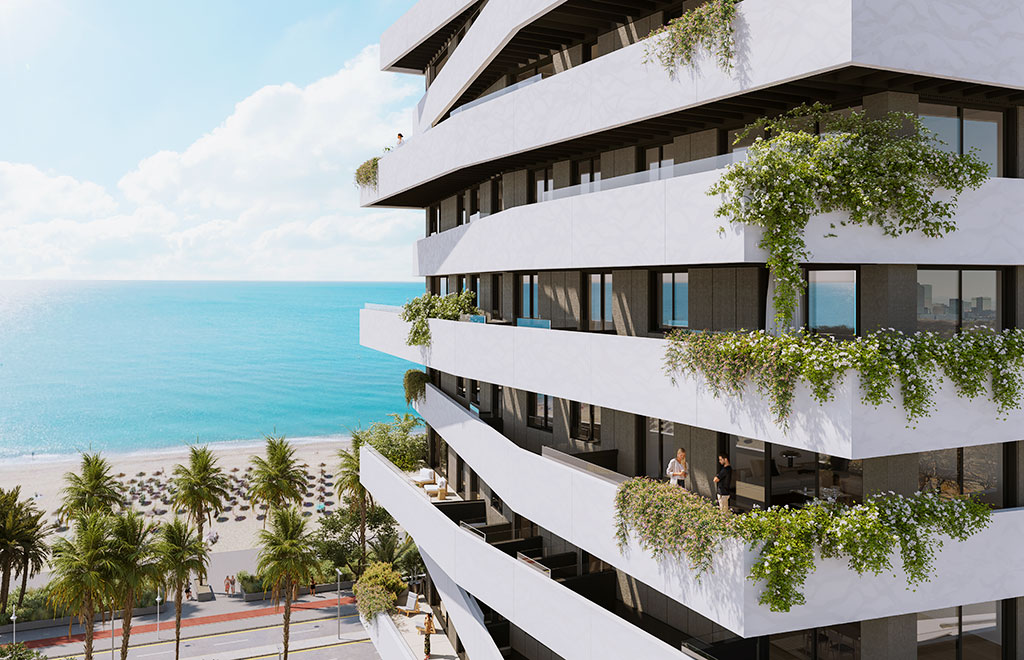 Beachfront apartment with 5 bedrooms and sea views in Málaga