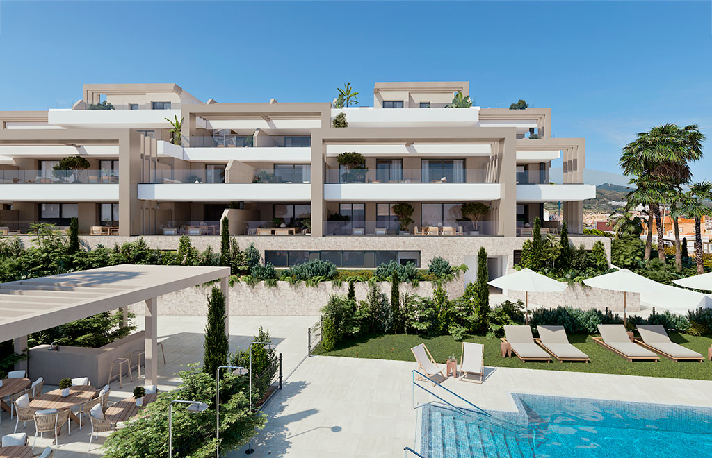 Apartamento en planta baja de 2 dormitorios, a 1 km de la playa en Estepona