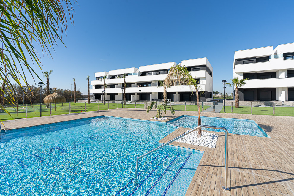 Penthouse with 3 bedrooms and private solarium in El Raso, Guardamar