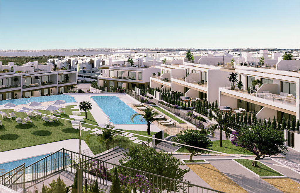 Ground-floor apartment with 2 bedrooms and garden in Los Balcones