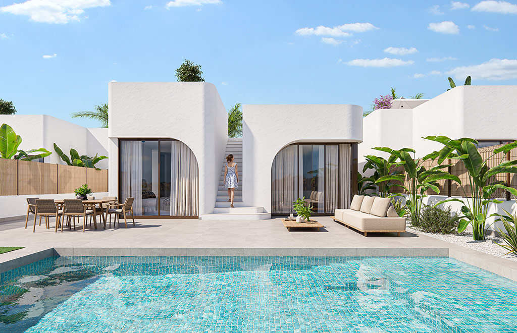 Frontline golf villas on one level with 3 bedrooms and basement in La Serena Golf Resort