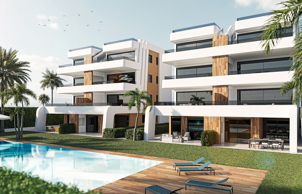 Frontline golf apartments with garden near the coast of Murcia