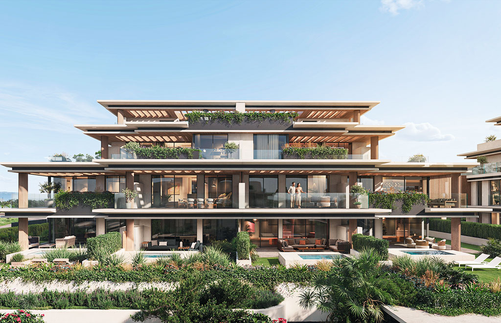 Apartamentos de 4 dormitorios con jardín en Estepona