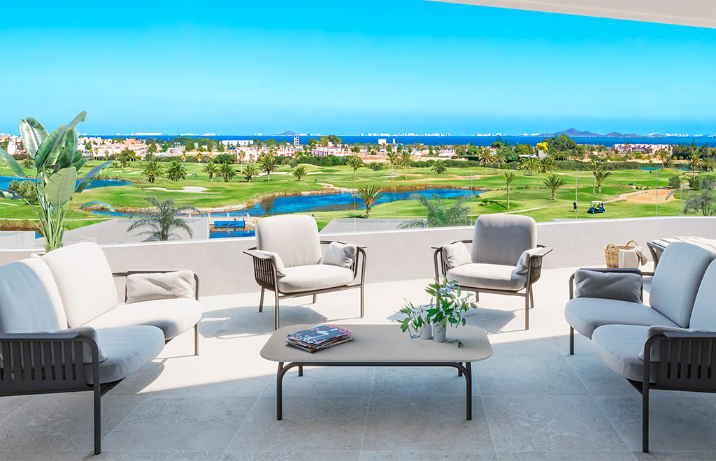 Áticos de 3 dormitorios con solárium y vistas al mar en La Serena Golf Resort