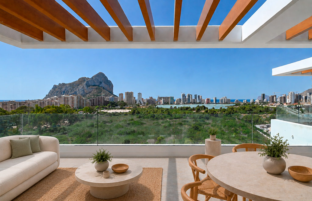 Apartment with 3 bedrooms and sea views, less than 500m from the beach in Calpe