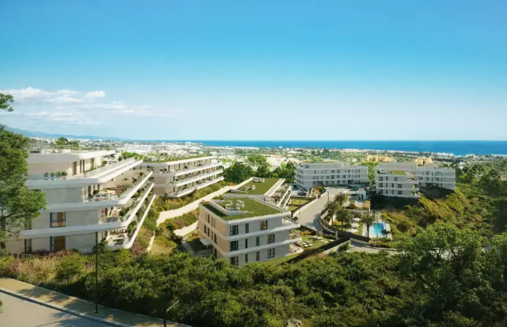 Apartment with 3 bedrooms and large terrace in Estepona