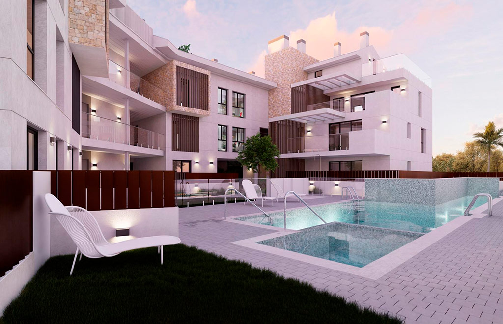 Duplex apartments with 4 bedrooms, 100m to the beach in Cala Blanca