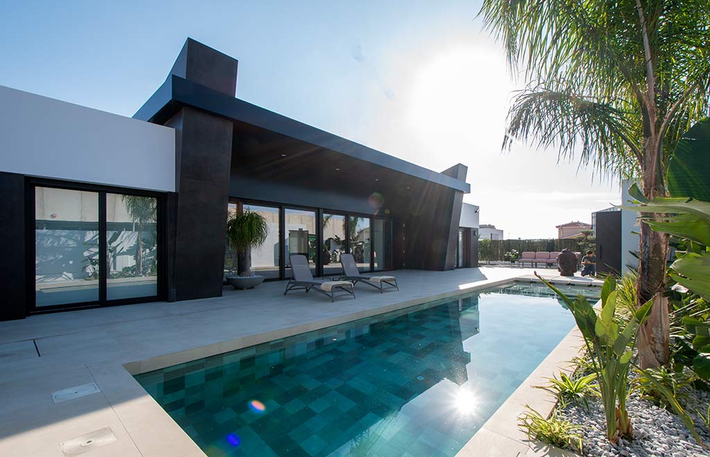 Villa with 3 bedrooms, basement and private pool in Ciudad Quesada
